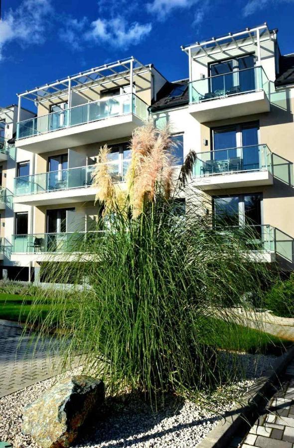 Portofino Apartman Sárvár Eksteriør bilde